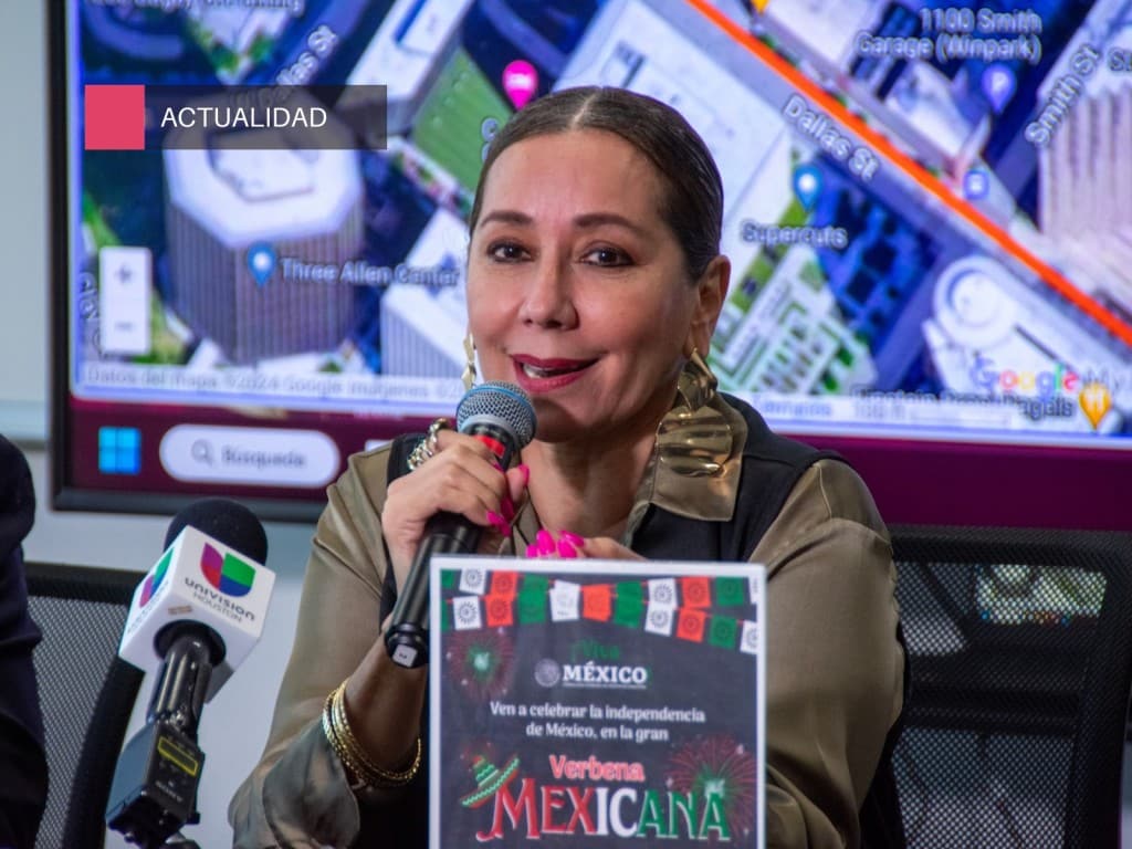María Elena Orantes, cónsul general de México en Houston, en conferencia de prensa para anunciar los detalles del Desfile Patrio. (Foto: cortesía de la cuenta oficial en Facebook del Consulado General de México en Houston)