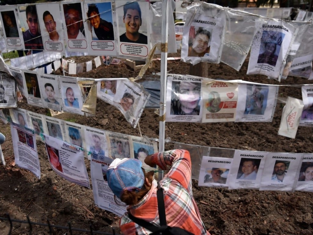 Fotos de personas desaparecidas.