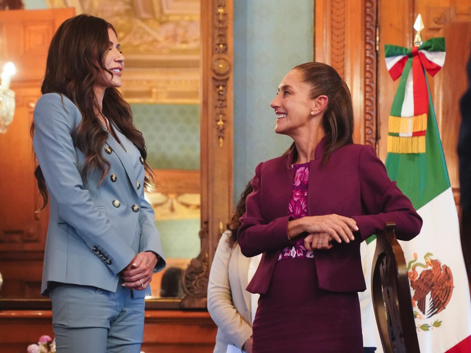 Imagen de la secretaria del Departamento de Seguridad Nacional de Estados Unidos, Kristi Noem, a México el 28 de marzo de 2025.